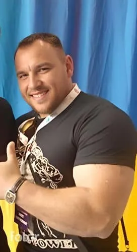 На войне погиб украинский силач-чемпион Европы, добровольно ушедший на фронт dqxikeidqxiqqeant