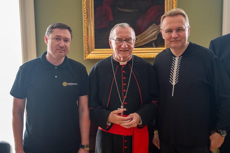 кардинал Паролін в Україні dqxikeidqxiqxxant