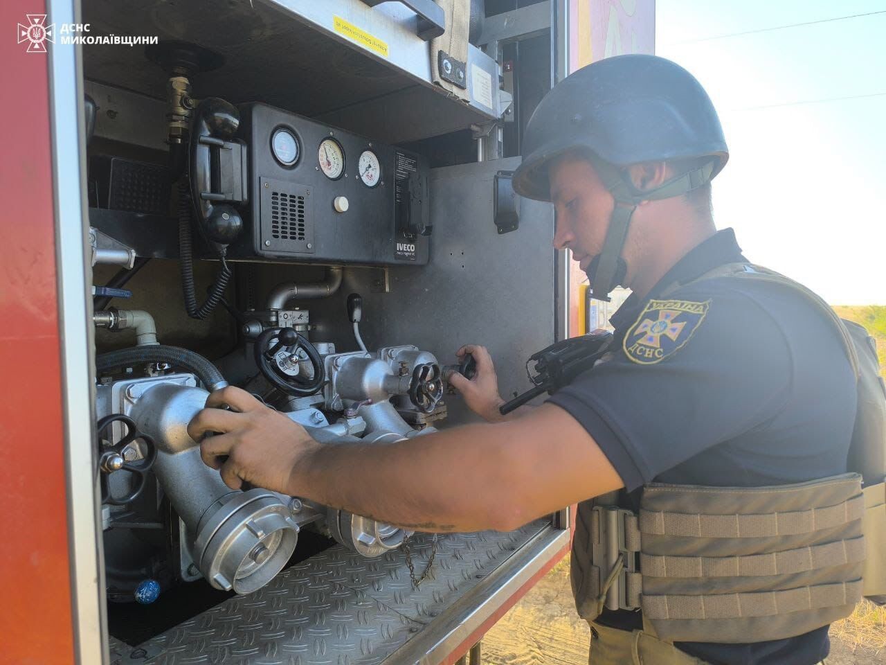 A large-scale fire continues near Nikolaev, and there is a threat of explosions. Photo