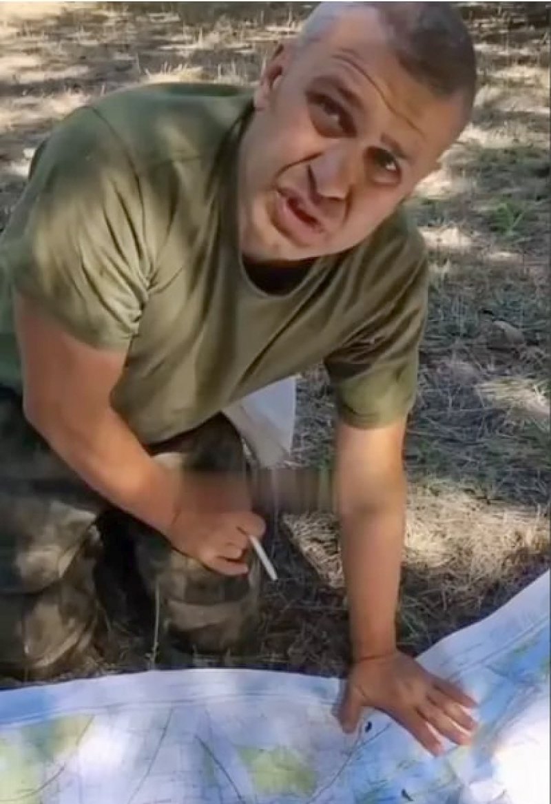 Российский комбат-разведчик майор Томов во время допроса dqxikeidqxiqqeant