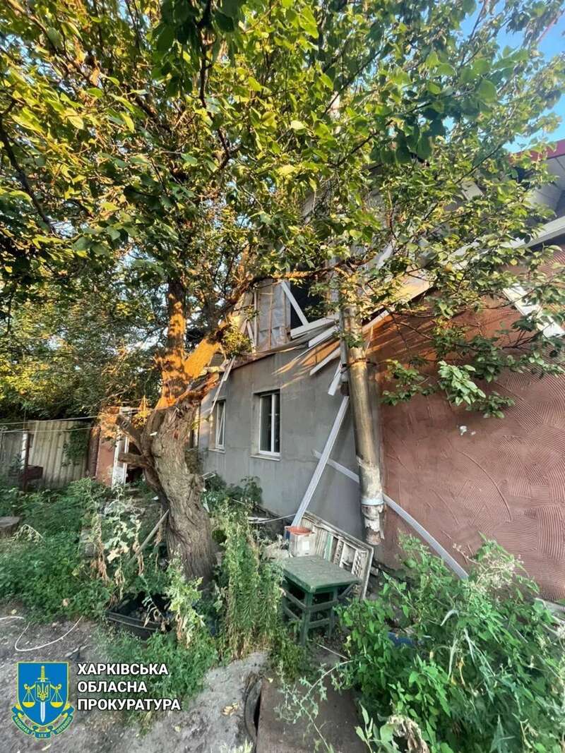 Direct hit to the building: Russian troops struck the Kharkov region and killed a woman. Photo