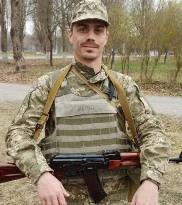 Пішов на фронт добровольцем: у боях на Донеччині загинув 34-річний захисник із Одещини. Фото dqxikeidqxiqxxant