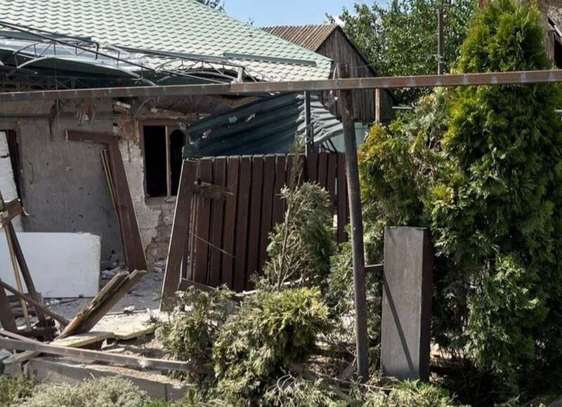 The Russians hit the Nikopol region with artillery: they were wounded and houses were damaged. Photo eiqkiqkrizant