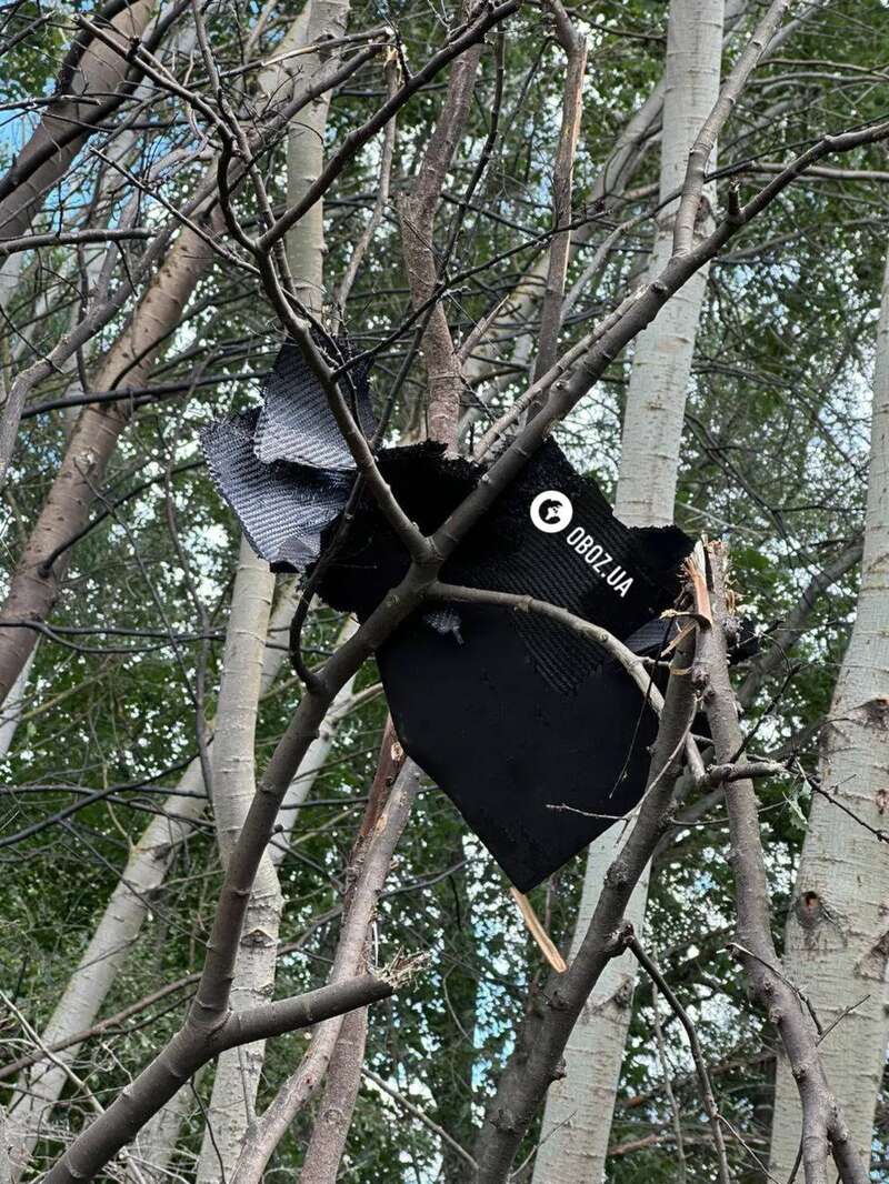 A drone hit the house of Russian opposition leader Ponomarev near Kiev: the politician received numerous injuries. Photo