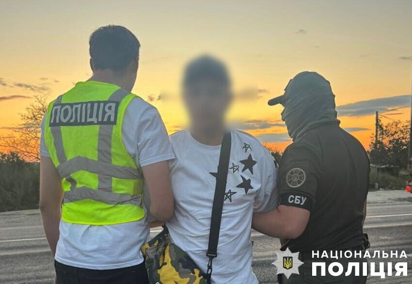За $10 тис. обіцяв переправити знайомих до Молдови: на кордоні затримали киянина з dqxikeidqxitkant