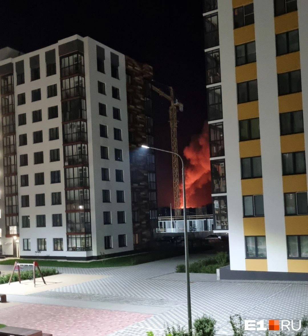 Екатеринбург в огне: в русском городе раздалась серия взрывов. Фото