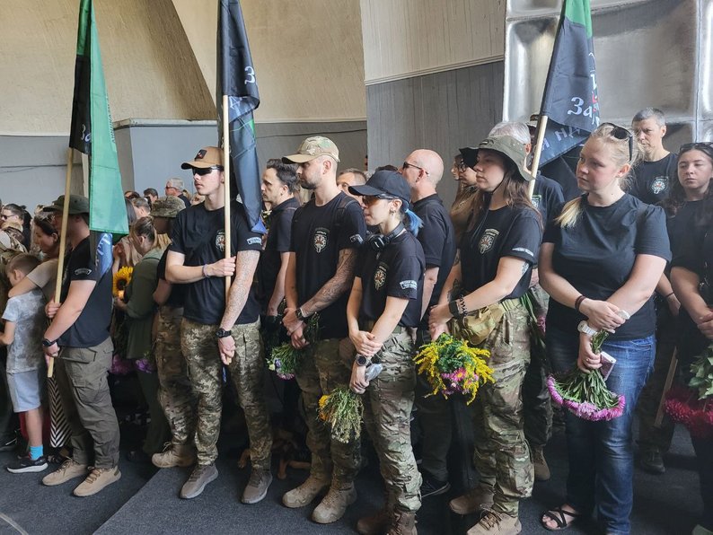 У Києві попрощалися із медикинею