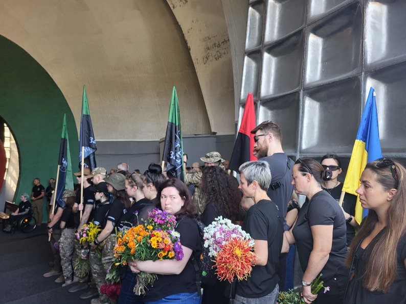 У Києві попрощалися із медикинею