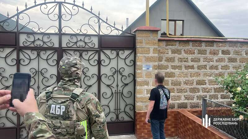 Helped to cross the border: State Bureau of Investigation detained accomplices of fugitive MP Dmitruk. Photos and videos dqxikeidqxitkant