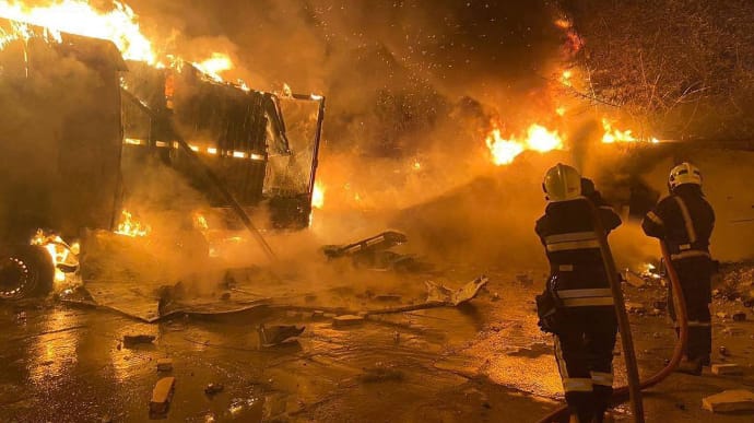 Four trucks burned near Lviv due to Shahed debris eiqehiqdziqhkant