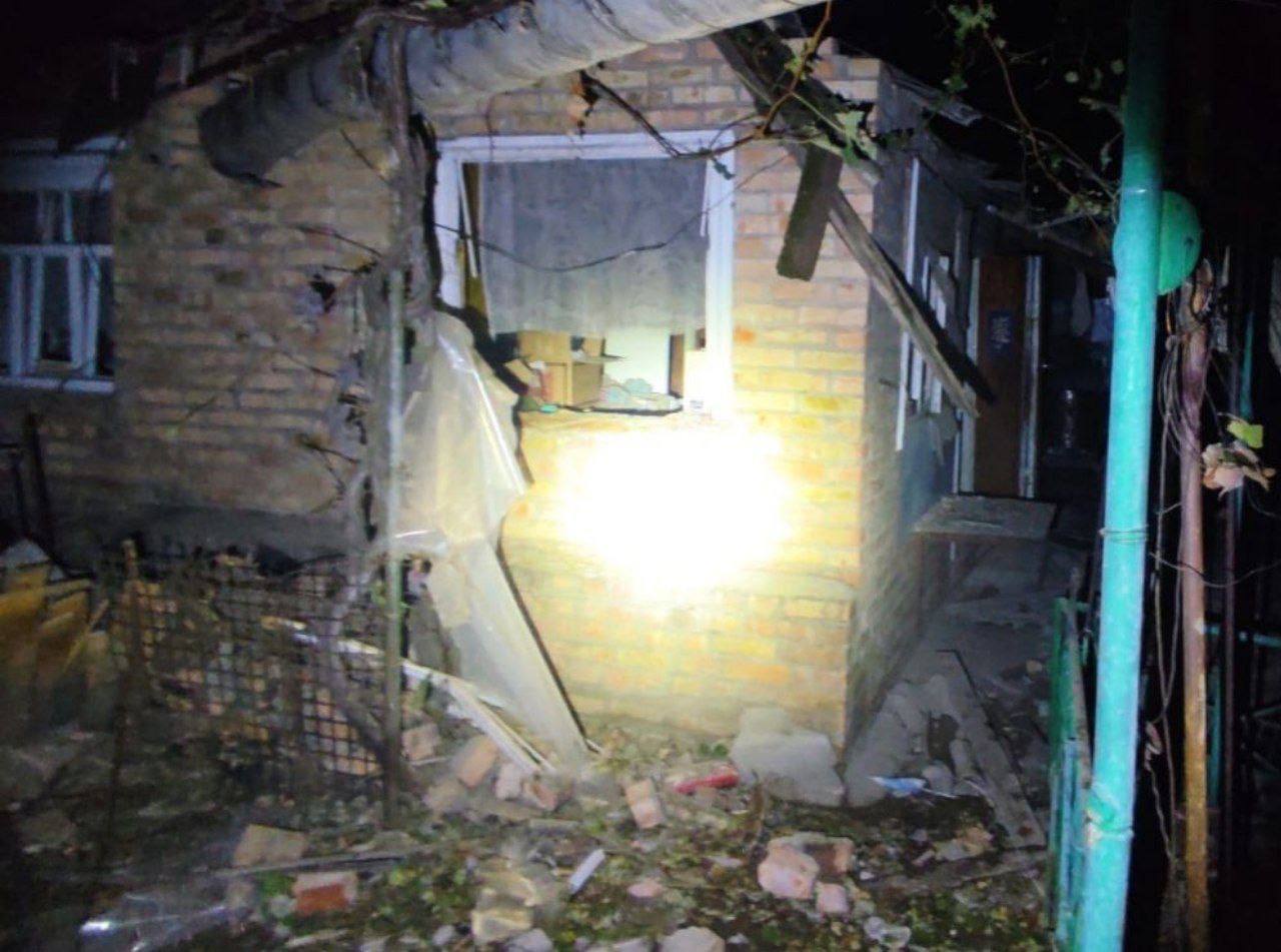 The occupiers struck Dnipropetrovsk region: houses damaged, woman injured. Photo