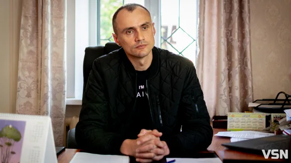 Віталій Бондар dqxikeidqxiqxxant