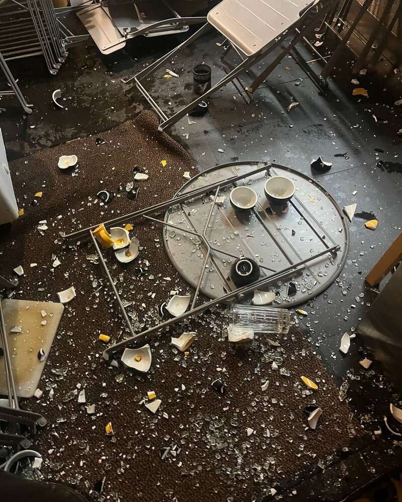 У Львові агресивний чоловік розтрощив кав’ярню військового ЗСУ: нападника затримала поліція. Фото