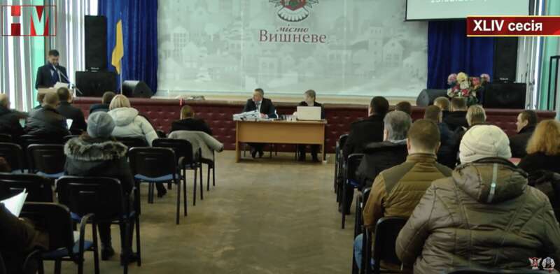 Дикая закупка: Вишневое отдаст 315 млн гривен за пользование когенерационной установкой