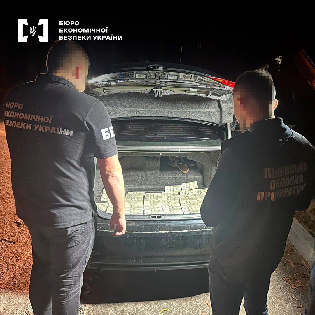 Фальшивомонетники збували в Україні підроблені долари dqxikeidqxiqqeant