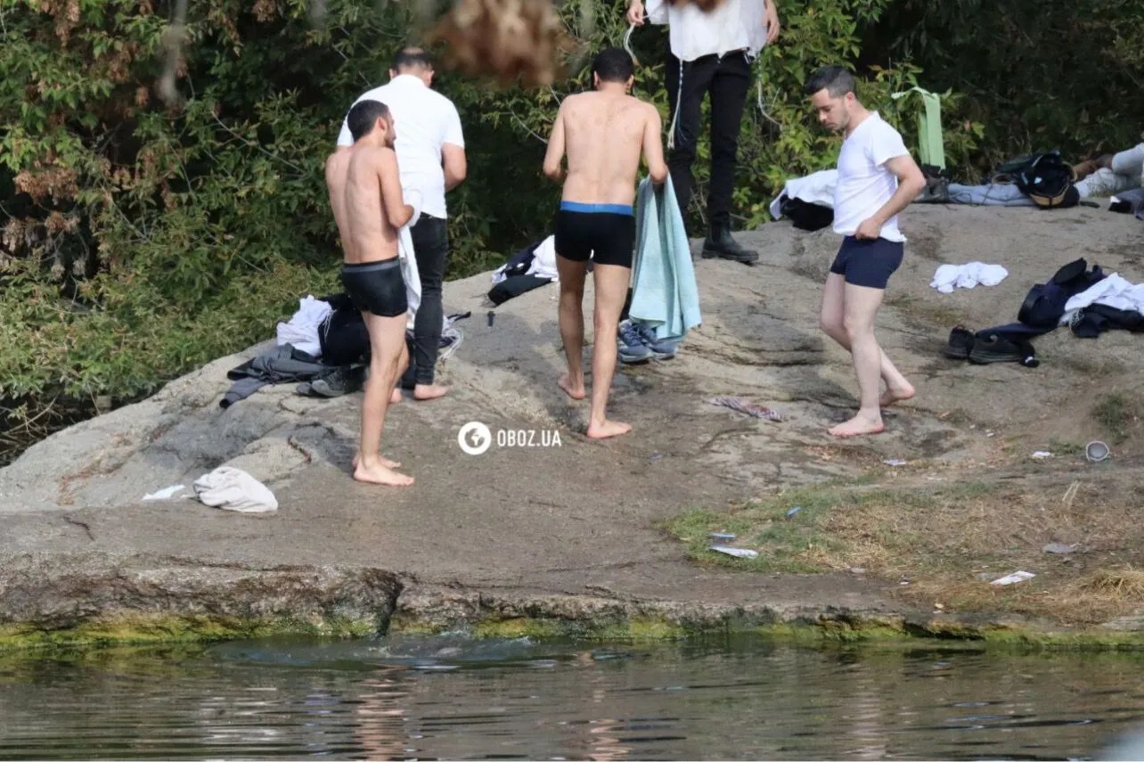 Танцы, молитвы и купание в реке: как хасиды в Умани празднуют Рош га-Шана. Эксклюзивный репортаж