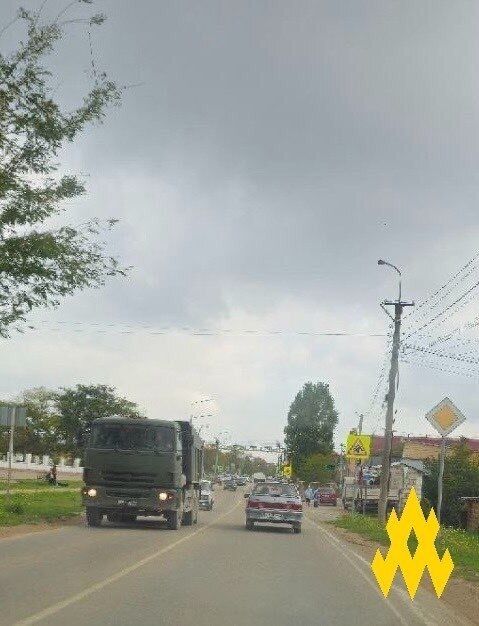 Оккупанты активно укрепляют западное побережье Крыма: в