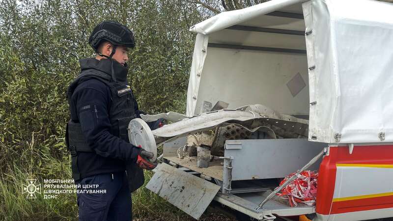 В Киевской области тракторист нашёл в поле кассетный реактивный снаряд