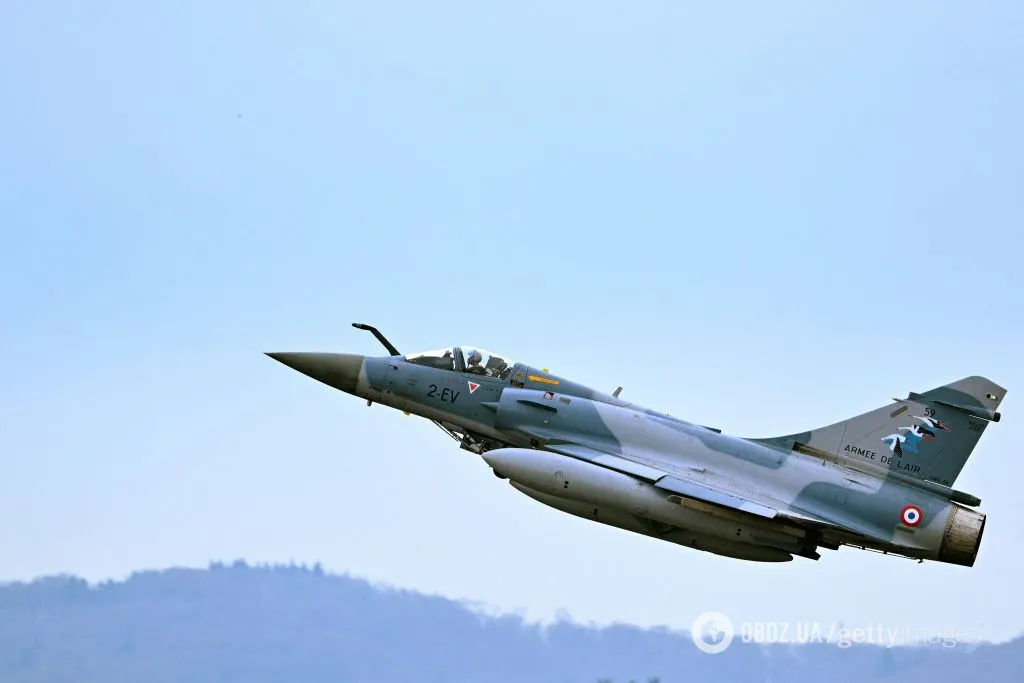          Mirage 2000 dqxikeidqxitkant