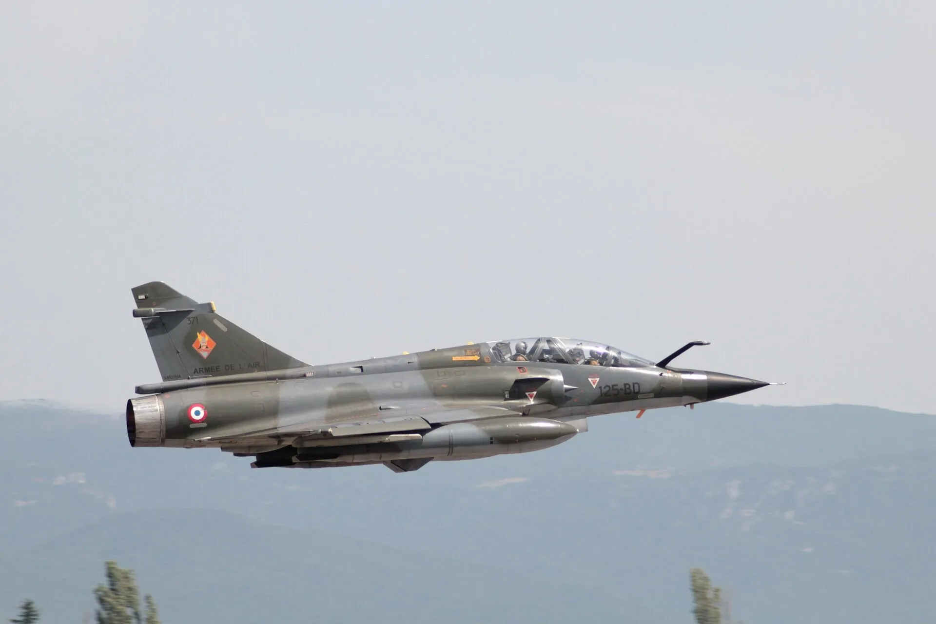 The French Foreign Minister in Kyiv announced the delivery of Mirage 2000 aircraft to Ukraine