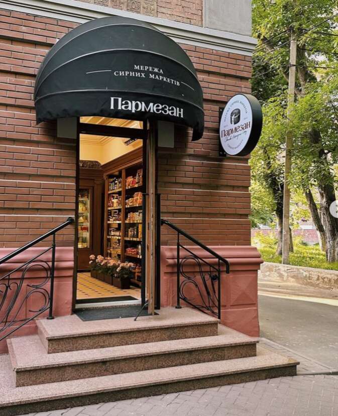 Татьяна Крупа во время избрания ей меры пресечения в суде (фото РБК-Украина) dqxikeidqxitkant