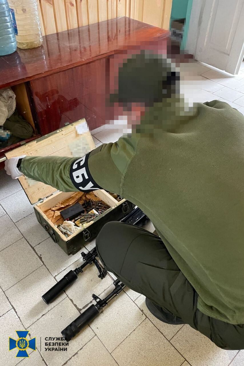 Намагалися продати російські