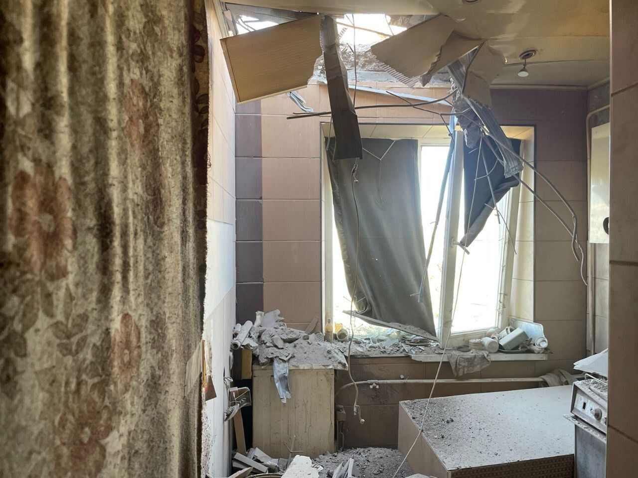 Occupiers struck Nikopol with artillery, three people were injured. Photo