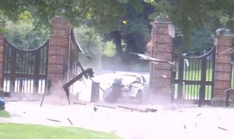 п’яний водій, резиденція прем’єр-міністра, автопригода в британії dqxikeidqxiqqeant