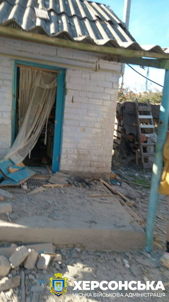 Russians attacked Kherson region: one person killed, four injured. Photo