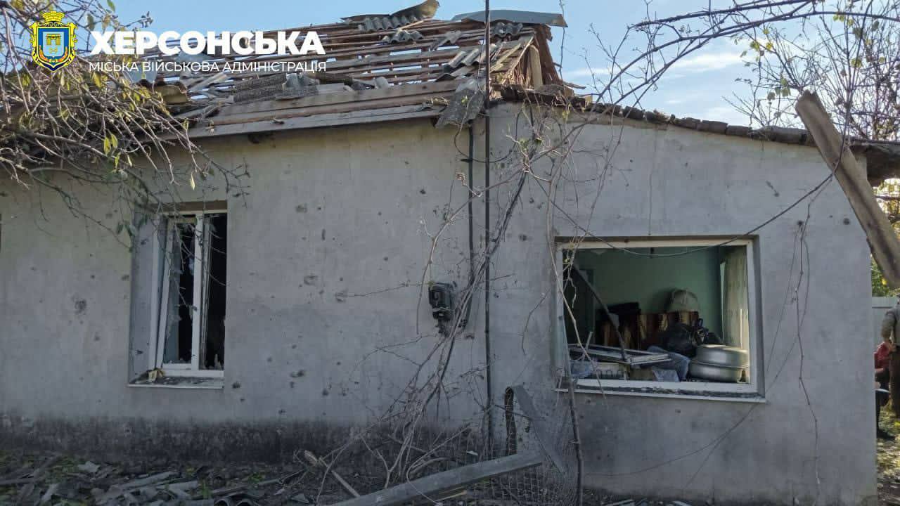 Russians attacked Kherson region: one person killed, four injured. Photo