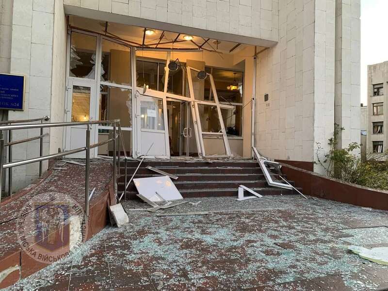 У Києві зранку збили російські дрони: є пошкодження від падіння уламків. Фото dqxikeidqxiqqeant