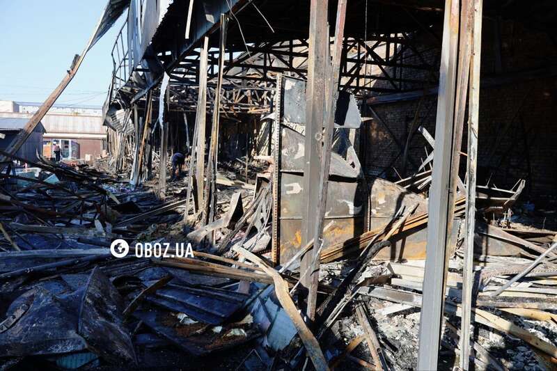 Over ten stores destroyed in the market: new data on the aftermath of the Russian strike on Kyiv. Photo report