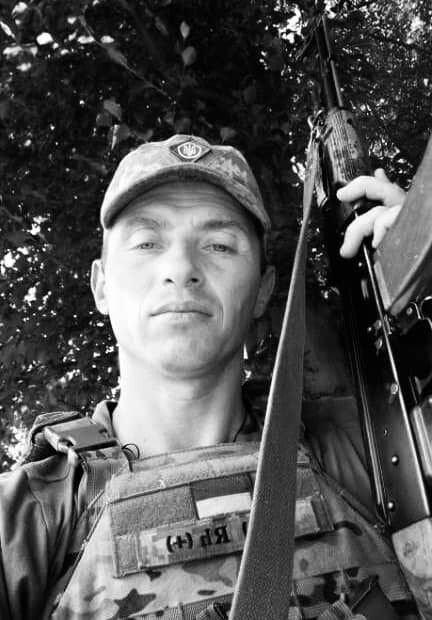 Ему навсегда будет 34: на левобережье Херсонщины погиб снайпер-разведчик из Львовщины. Фото