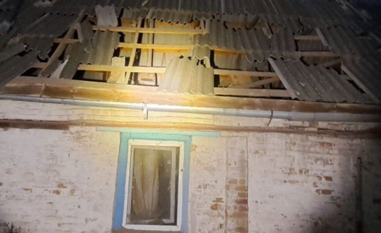 Росія атакувала Нікопольщину: постраждали будинки, авто, ЛЕП. Фото dqxikeidqxitkant