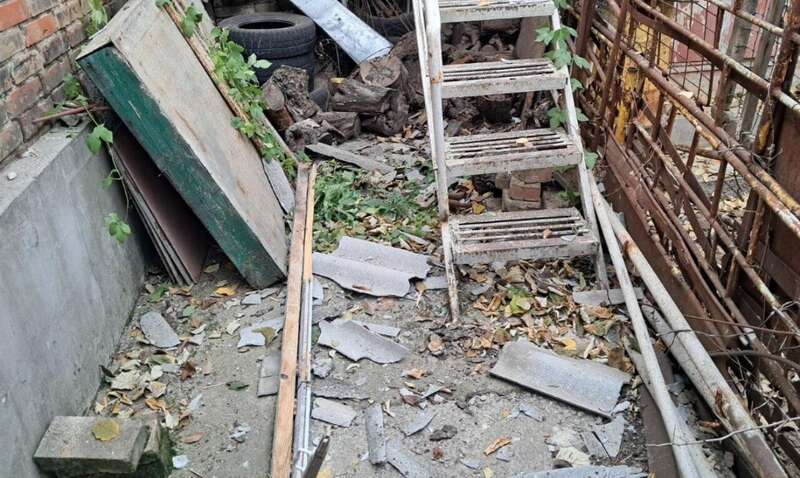 Russia attacked Nikopol region: houses, cars, and power lines damaged. Photo