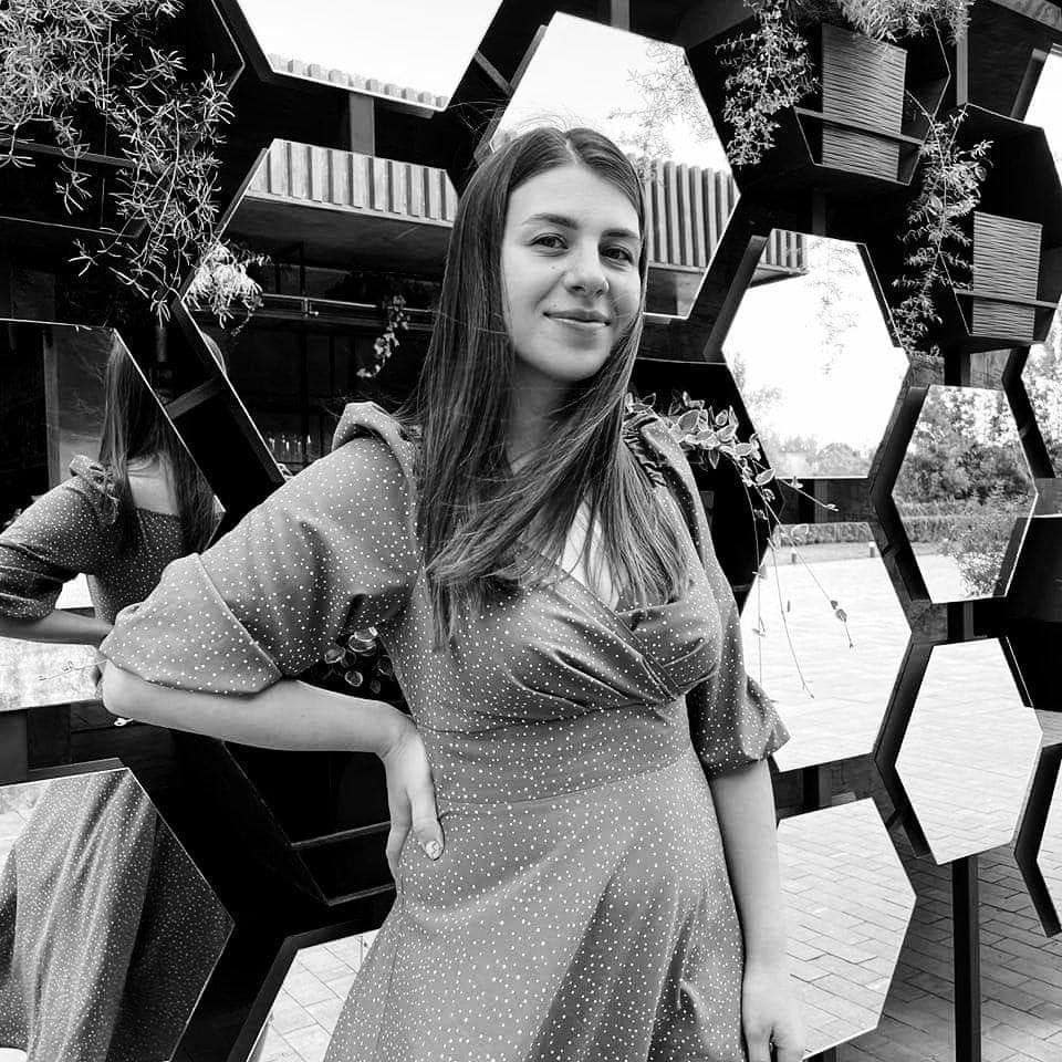 Матір Олена, яка загинула від удару РФ dqxikeidqxitkant