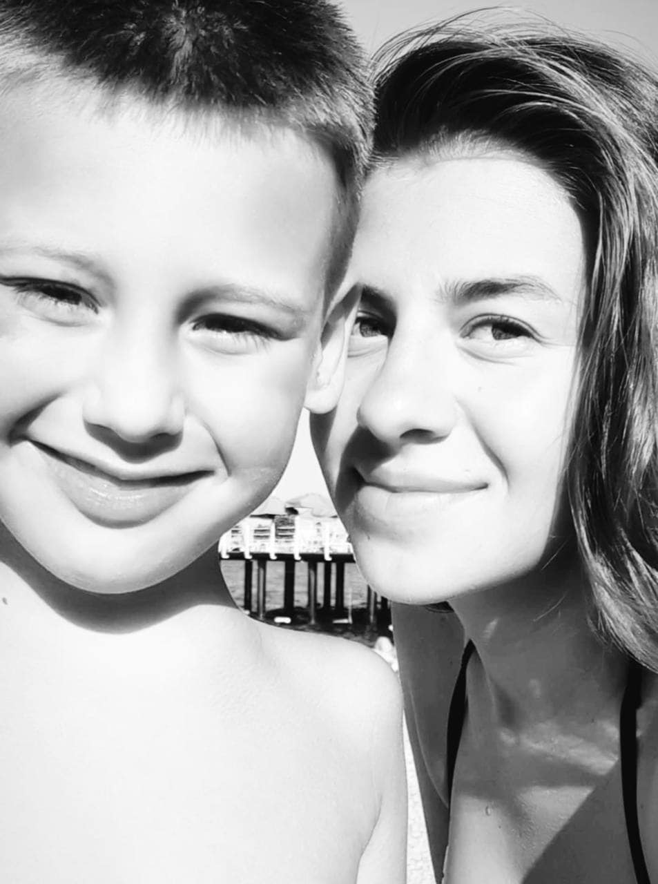 Внаслідок атаки РФ загинула матір та її троє дітей