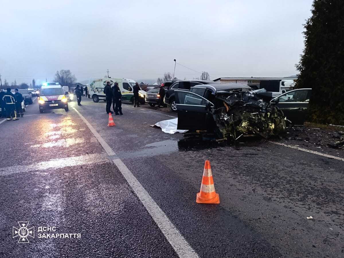 На Закарпатті працівник БЕБ спричинив ДТП: загинула жінка, серед постраждалих – дитина, – журналіст dqxikeidqxitkant