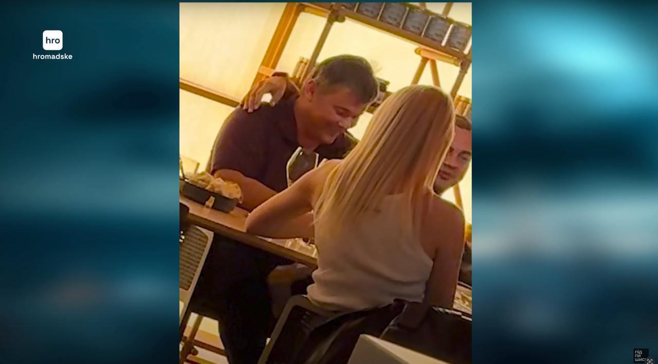 Экс-главу ОП Богдана заметили в Вене с подсанкционным контрабандистом Куршутовым и