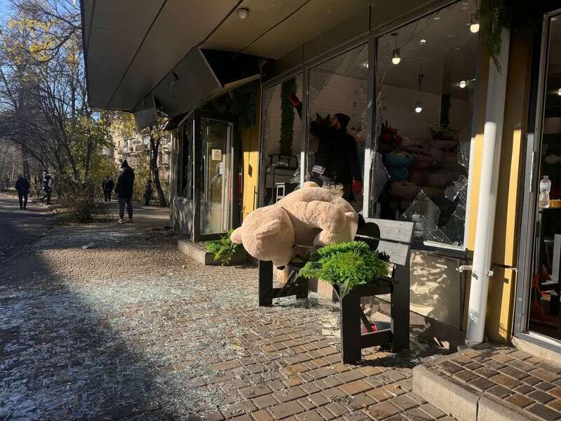 Russians attacked Odesa with ballistic missiles: residential buildings damaged, injuries reported. Photos and videos