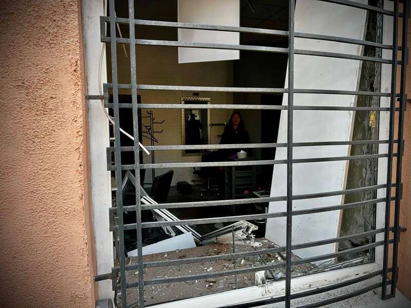 Russians attacked Odesa with ballistic missiles: residential buildings damaged, injuries reported. Photos and videos