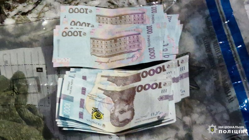 Выезд за границу: на Черниговщине задержали мужчину, который переправлял военнообязанных в Беларусь