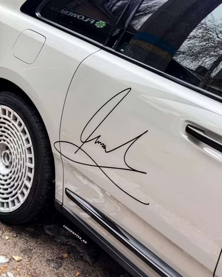 В Кривом Роге засветился самый дорогой кроссовер в мире