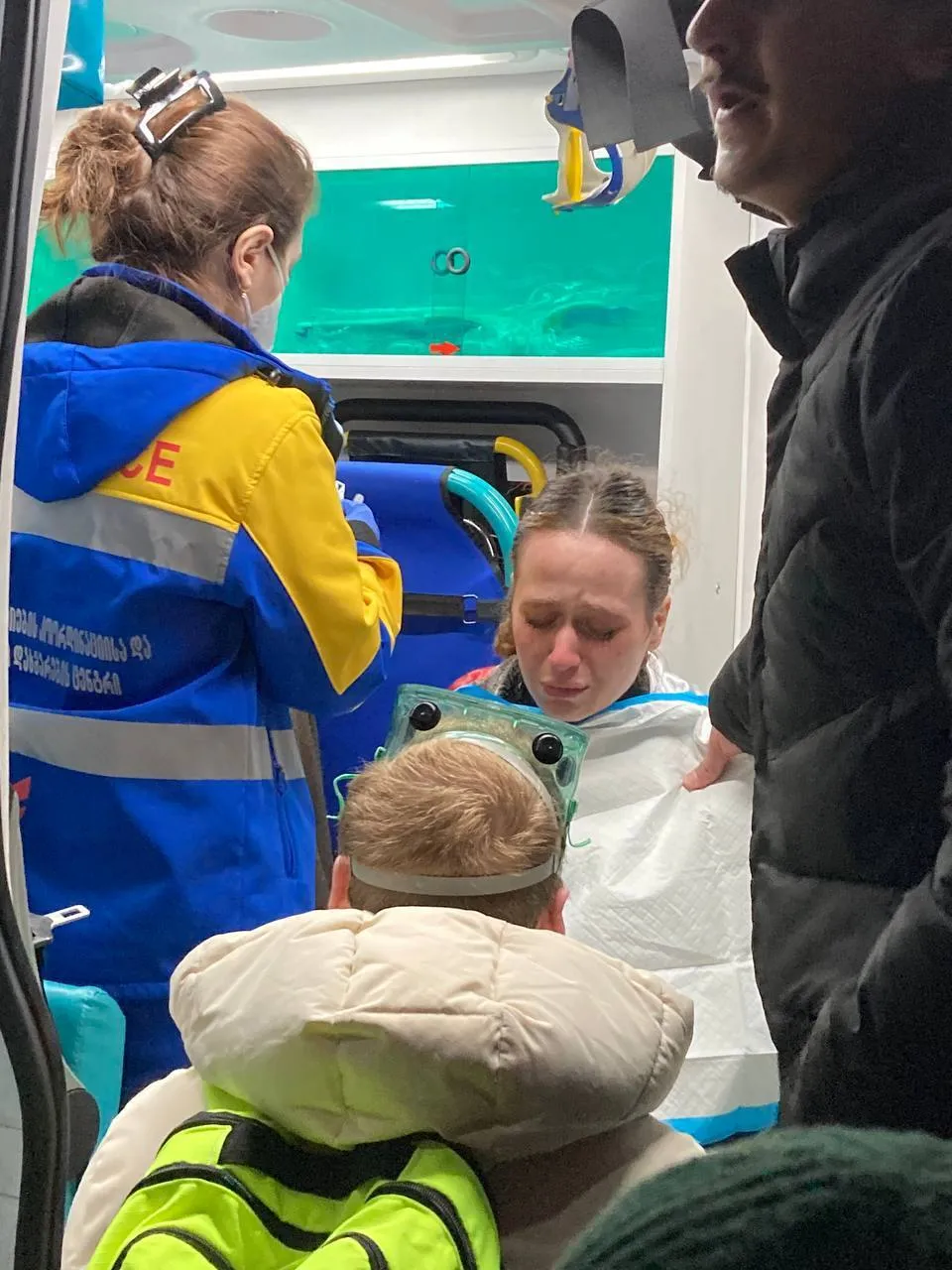 У Тбілісі ситуація загострюється: поліція застосовує водомети і сльозогінний газ проти активістів, є постраждалі. Фото й відео