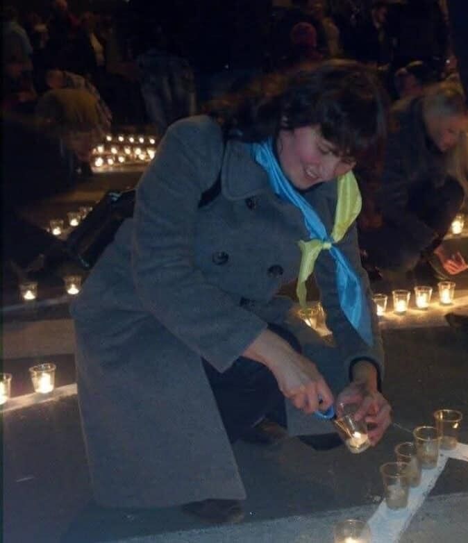 Печальная новость: в результате атаки дрона по автобусу в Херсоне погибла волонтерка Римма Бараненко. Фото dqxikeidqxitkant