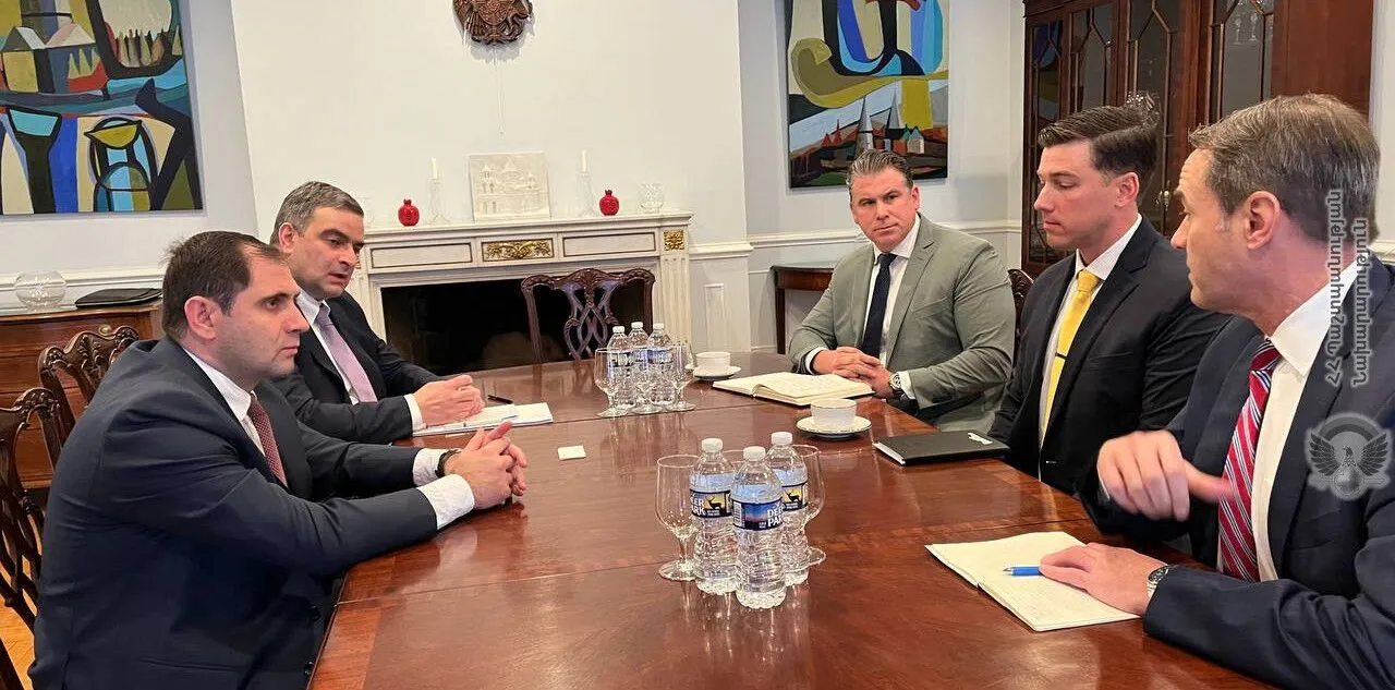 Віддаляючись від Москви? Вірменія планує одягнути свою армію в американську військову форму. Фото
dqxikeidqxitkant