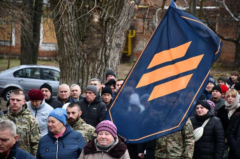 Йому назавжди буде 24: на Дніпропетровщині попрощалися з воїном, який загинув у боях за Україну. Фото