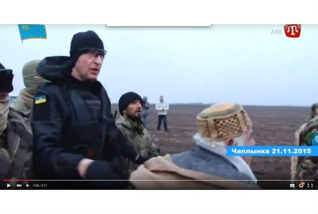 Экс-беркутовец Николай Соломаха в Чаплынке. Кадр из видеосюжета АТР dqxikeidqxiqqeant