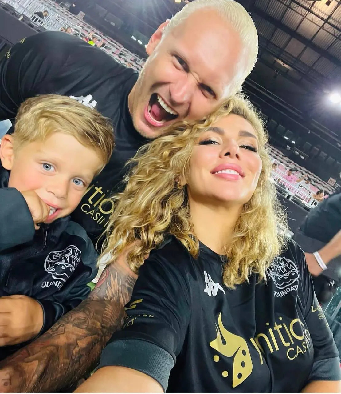 Ексчоловік Сєдокової та відомий латвійський баскетболіст покінчив життя самогубством в Москві: у нього знайшли прощальну записку dqxikeidqxitkant