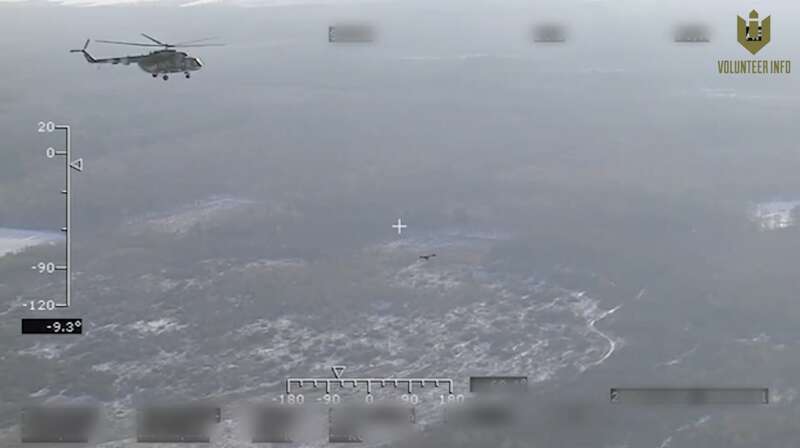 Силы обороны успешно сбили вражеский Shahed из бортового пулемета на вертолете Ми-8. Видео dqxikeidqxiqqeant